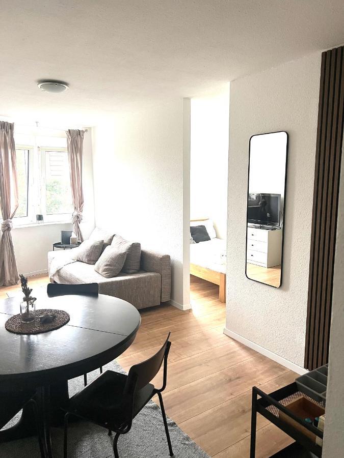 Appartement Japandi Fuer 2 I Nahe Mannheim, Schwetzingen à Bruhl  Extérieur photo